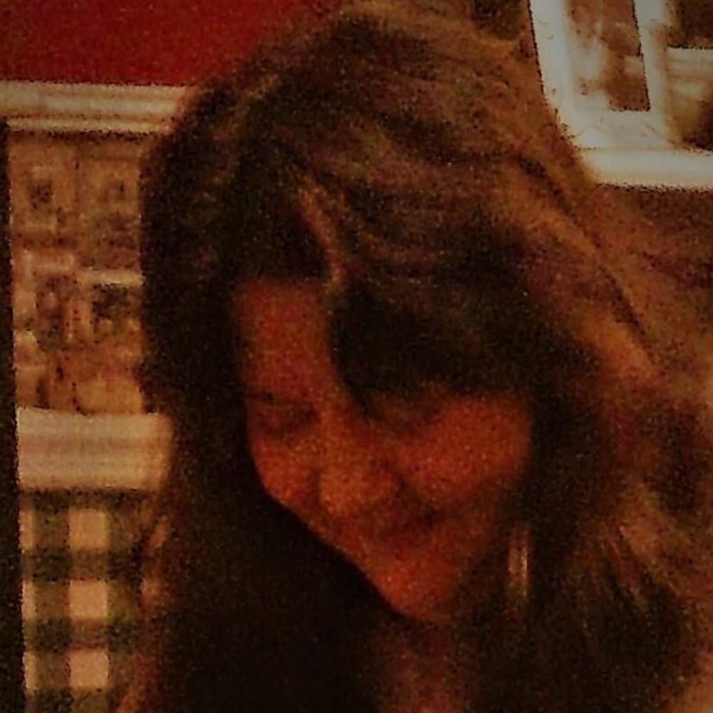 Meet your Posher, Loanne